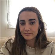 Estudiante de primer año en el grado de Protocolo, Organización de eventos y Comunicación corporativa en inglés